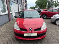 Rot Gebraucht 2008 Renault Clio GrandTour Authentique Kombi | 1.700 €