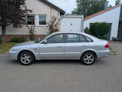 Silber Gebraucht 2001 Mazda 626 Limousine | 2.200 €