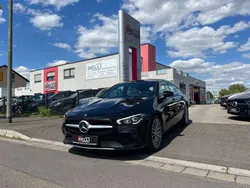 Kosmosschwarz metalliclack Gebraucht 2020 Mercedes CLA180 Limousine | 20.950 € (Fairer Preis)