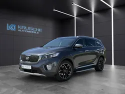 Grau Gebraucht 2016 Kia Sorento 3 SUV | 20.980 € (Fairer Preis)