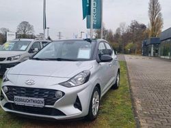Schwarz Gebraucht 2022 Hyundai i10 Trend Kleinwagen | 15.950 € (Fairer Preis)