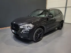 Black sapphire metallic Gebraucht 2015 BMW X5 M Sport SUV | 28.950 € (Fairer Preis)