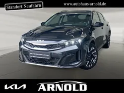 Schwarz (zilinaschwarz metallic) Gebraucht 2024 Kia XCeed Comfort SUV | 23.200 € (Superpreis)