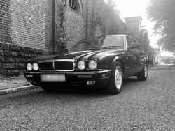 Grün Gebraucht 1996 Jaguar X300 Limousine | 6.900 €