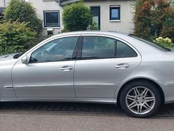 Silber Gebraucht 2007 Mercedes E350 Elegance Limousine | 12.900 € (Etwas zu teuer)