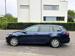 Blau Gebraucht 2015 VW Golf VII Comfortline Kombi | 7.999 € (Guter Preis)