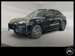 Schwarz Neu 2025 Porsche Cayenne GTS SUV | 180.000 €