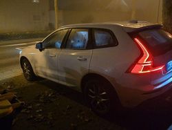 Weiß Gebraucht 2019 Volvo XC60 Inscription SUV | 30.000 € (Guter Preis)