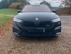 Schwarz Gebraucht 2021 Skoda Octavia RS Kombi | 29.900 € (Fairer Preis)