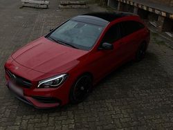Rot Gebraucht 2016 Mercedes CLA45 AMG Shooting Brake AMG Kombi | 22.500 € (Fairer Preis)