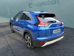 Blau Gebraucht 2022 Mitsubishi Eclipse Cross SUV | 25.649 € (Fairer Preis)