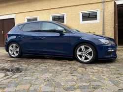 Blau Gebraucht 2017 Seat Leon FR Limousine | 13.000 € (Fairer Preis)