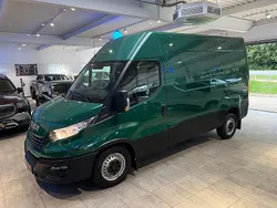 Grün Gebraucht 2019 Iveco Daily Van / Kleinbus | 23.490 €