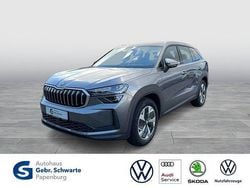 Graphitegrau metallic Gebraucht 2024 Skoda Kodiaq Selection SUV | 44.880 € (Guter Preis)