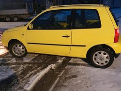 Gelb Gebraucht 2002 VW Lupo Kleinwagen | 1.390 € (Fairer Preis)