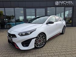 Weiß Gebraucht 2024 Kia ProCeed GT Kleinwagen | 29.999 € (Fairer Preis)