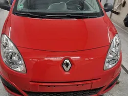 Rot Gebraucht 2009 Renault Twingo Kleinwagen | 4.750 €