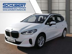 Mineralweiss metallic Gebraucht 2022 BMW 218 Active Tourer Van / Kleinbus | 23.975 € (Fairer Preis)