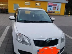 Weiß Gebraucht 2009 Skoda Fabia Kombi | 4.250 € (Etwas zu teuer)