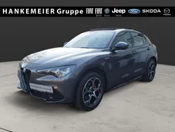 Grau Gebraucht 2023 Alfa Romeo Stelvio Veloce SUV | 39.990 € (Fairer Preis)