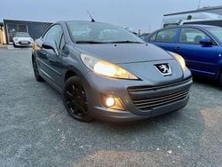 Grau Gebraucht 2010 Peugeot 207 CC Platinum Cabrio | 1.900 € (Superpreis)