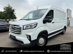 Weiß Gebraucht 2024 Maxus V90 Van | 21.990 € (Teuer)