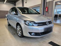 Grau Gebraucht 2011 VW Golf Limousine | 5.680 € (Fairer Preis)