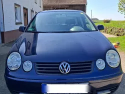 Blau Gebraucht 2004 VW Polo Kleinwagen | 850 € (Guter Preis)
