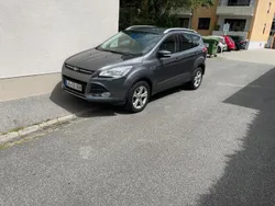 Grau Gebraucht 2013 Ford Kuga SUV | 7.300 € (Fairer Preis)