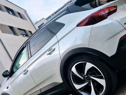 Weiß Gebraucht 2018 Opel Grandland X Ultimate SUV | 19.500 € (Etwas zu teuer)