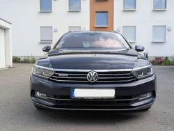 Blau Gebraucht 2017 VW Passat R-line Kombi | 16.999 € (Guter Preis)