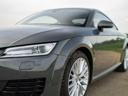 Grau Gebraucht 2015 Audi TT Sport Coupé | 21.000 € (Fairer Preis)