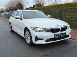 Weiß Gebraucht 2021 BMW 316 Kombi | 14.300 € (Fairer Preis)