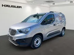 Grau Gebraucht 2023 Opel Combo Van / Kleinbus | 20.890 € (Fairer Preis)