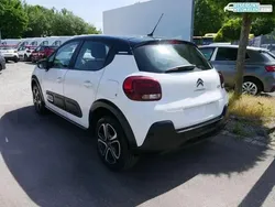 Weiß / dach schwarz Gebraucht 2022 Citroën C3 PureTech Kleinwagen | 15.490 € (Fairer Preis)