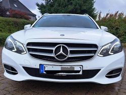 Weiß Gebraucht 2013 Mercedes E220 Kombi | 11.499 € (Fairer Preis)