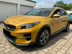 Gelb Gebraucht 2021 Kia Ceed GT Limousine | 21.100 € (Superpreis)