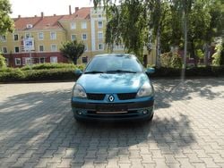 Blau Gebraucht 2002 Renault Clio II Authentique Limousine | 1.200 € (Guter Preis)