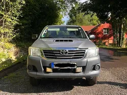 Silber Gebraucht 2015 Toyota HiLux Abholung | 17.000 €
