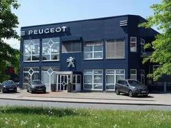 Blau Gebraucht 2021 Peugeot 2008 GTi SUV | 21.490 € (Fairer Preis)