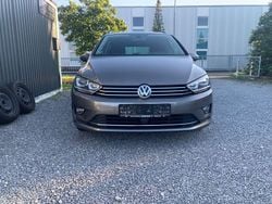 Grau Gebraucht 2016 VW Golf Sportsvan Highline Van / Kleinbus | 11.000 € (Guter Preis)