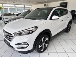Weiß Gebraucht 2016 Hyundai Tucson Premium SUV | 15.990 € (Fairer Preis)
