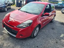 Rot Gebraucht 2009 Renault Clio II Kleinwagen | 1.299 €