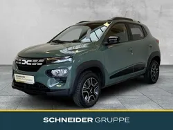 Grün Gebraucht 2023 Dacia Spring Essentiel Kleinwagen | 11.890 € (Fairer Preis)