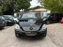 Schwarz Gebraucht 2005 Mercedes B200 Van / Kleinbus | 3.999 € (Fairer Preis)