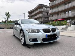 Silber Gebraucht 2013 BMW 320 Cabriolet M Sport Cabrio | 14.500 €