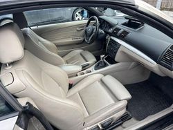 Braun Gebraucht 2008 BMW 120 Cabriolet Sport Line Cabrio | 6.498 € (Fairer Preis)