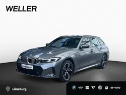 Skyscraper grau (grau) Gebraucht 2025 BMW 330 M Sport Kombi | 59.950 €