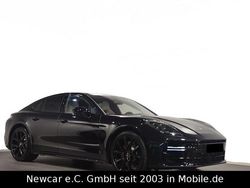 Tiefschwarzmetallic (2t) Gebraucht 2025 Porsche Panamera 4S Limousine | 184.440 €