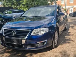 Blau Gebraucht 2009 VW Passat Kombi | 2.449 € (Superpreis)